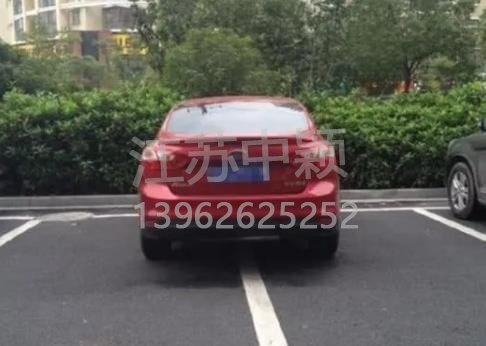 車停在車位也被貼處罰單子？交通警察：這三種停車方式也算違規(guī)！