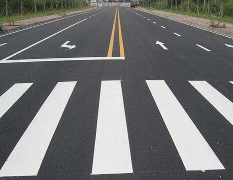 150寬的道路劃線多少錢一米？西安道路劃線報價？