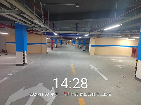 蘇州停車場環(huán)氧地坪漆多少一平方米？中穎價格合理