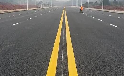 蘇州市政道路標線每米成本價多少錢？江蘇中穎價格合理