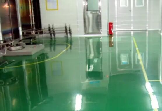 環(huán)氧地坪施工為什么說要施工中涂層？