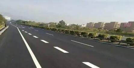 蘇州道路劃線施工如何進(jìn)程操控？
