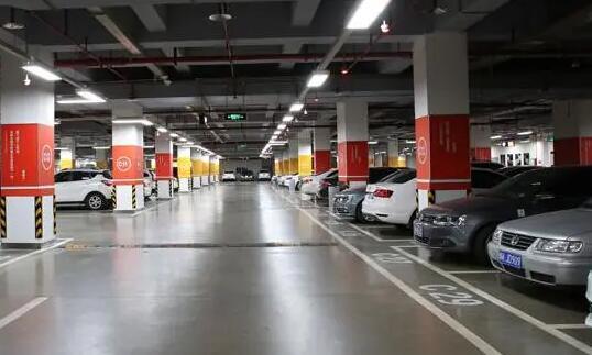 蘇州停車位劃線單位解析，環(huán)氧地坪漆亞光和亮光不同之處，哪種更好？