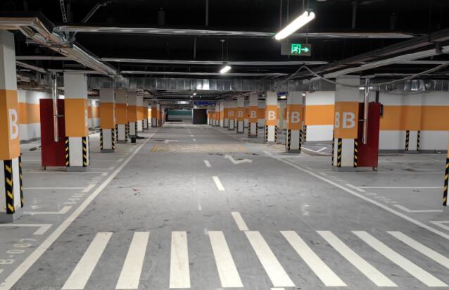蘇州城市地下車庫(kù)劃線公司哪里有？可以找江蘇中穎